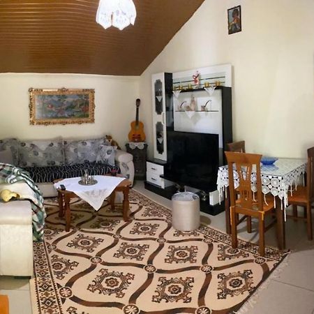 Kasaj Villa จีโรคาสเตอร์ ภายนอก รูปภาพ